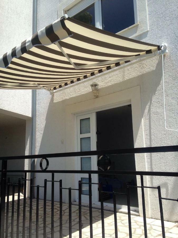 Senj Apartment Екстериор снимка
