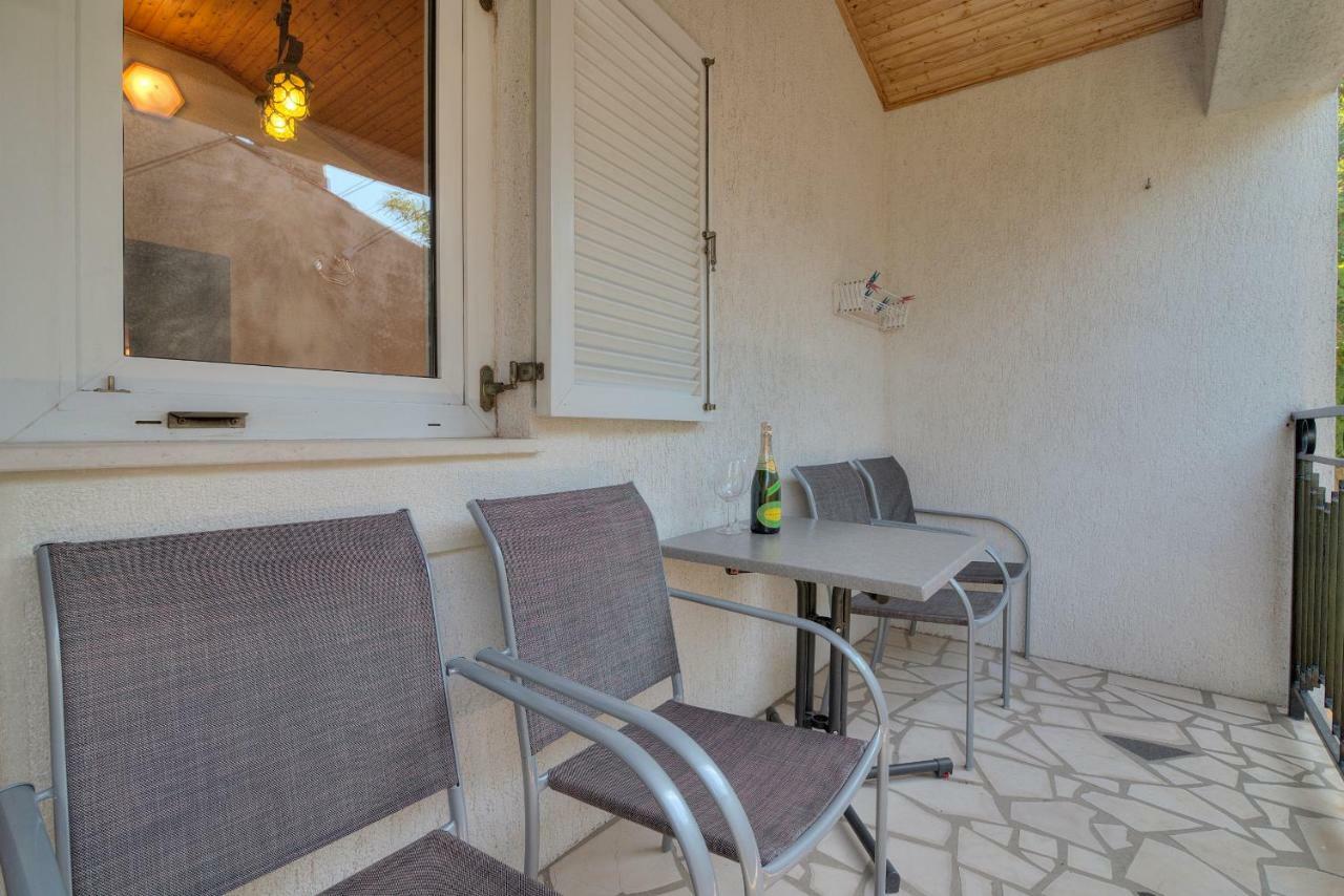 Senj Apartment Екстериор снимка