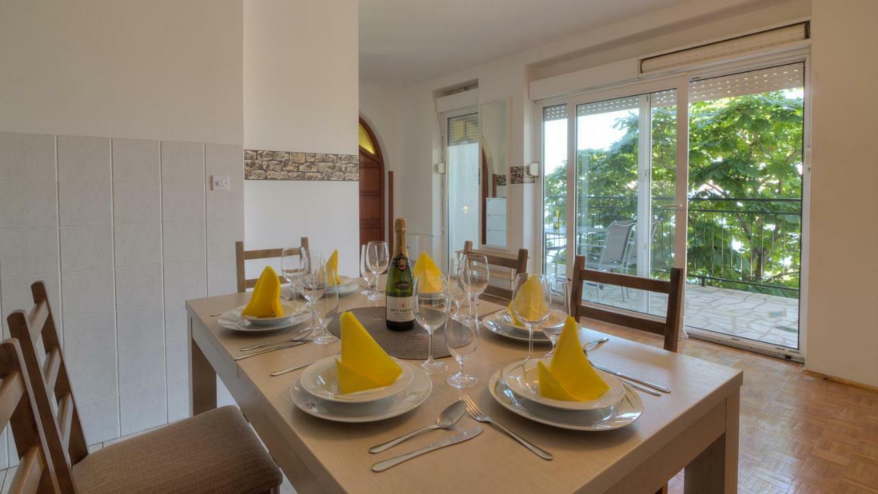 Senj Apartment Екстериор снимка