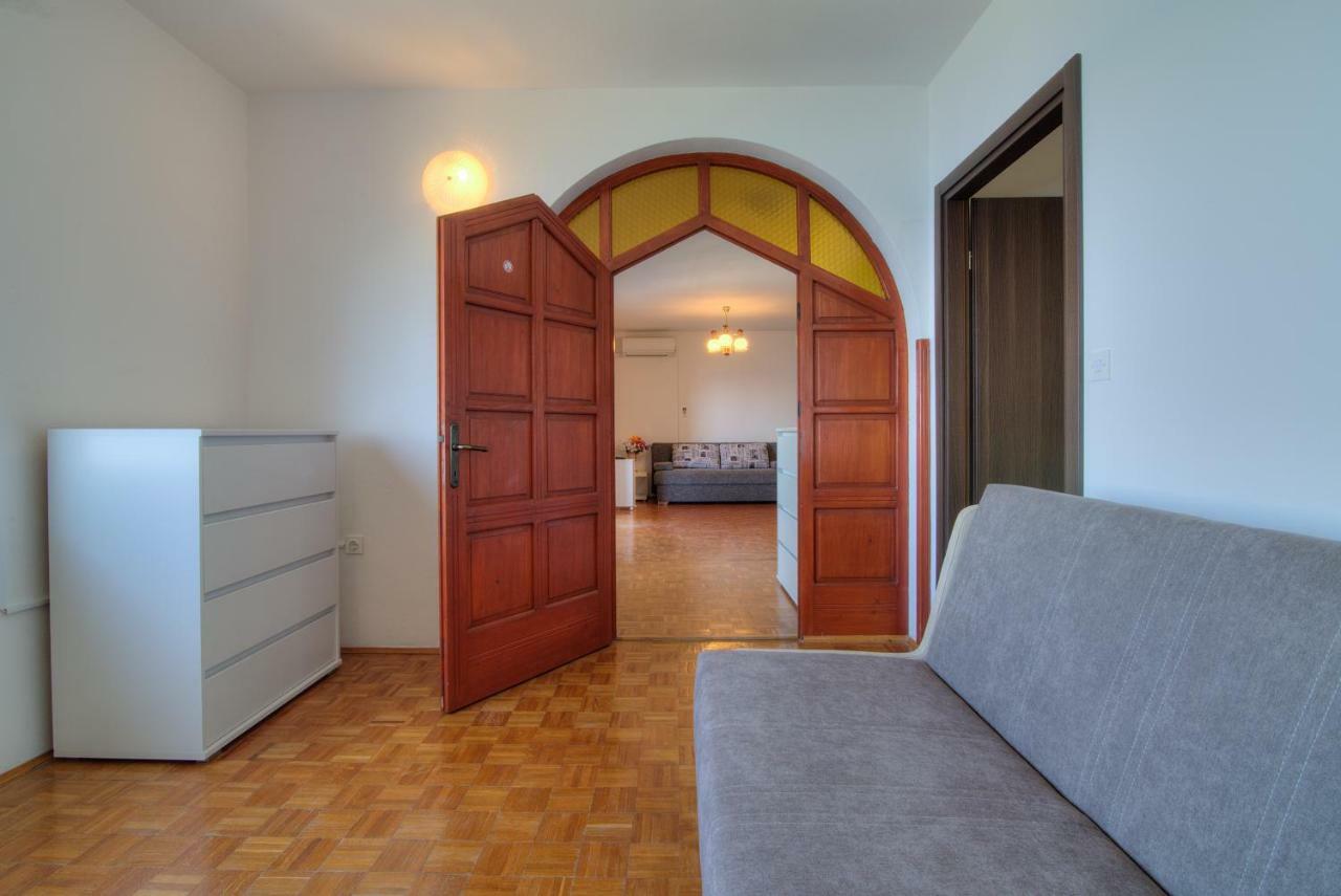 Senj Apartment Екстериор снимка