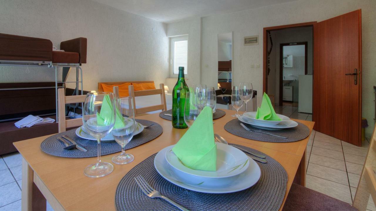 Senj Apartment Екстериор снимка